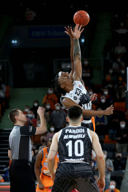 得分限制在 得分限制在