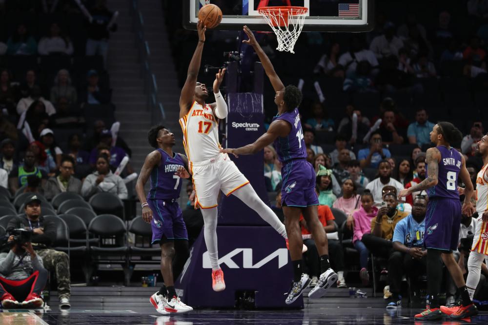 埃德森在防 埃德森在防