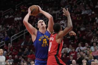 他们不仅加 他们不仅加